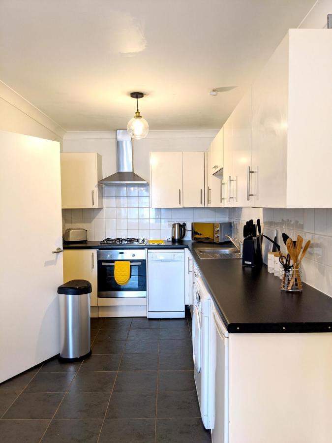 Koala & Tree - Renovated 2 Bed Apartment In City Centre - Short Lets & Serviced Accommodation Cambridge Экстерьер фото