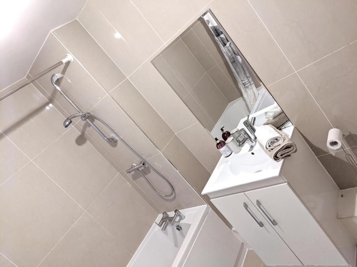 Koala & Tree - Renovated 2 Bed Apartment In City Centre - Short Lets & Serviced Accommodation Cambridge Экстерьер фото